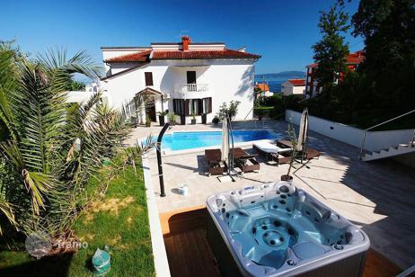 Luxury Modern Villa for sale in Stresa